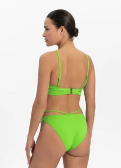 BEACHLIFE Green Flash BH-fit Bikinitop -Beachlife Verkoopwinkel 110 716 213 716 3 1