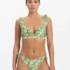 BEACHLIFE Daisy Ruffle Bikinitop